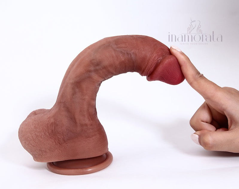 Ultra-Realistic Flesh Dildo Size: M